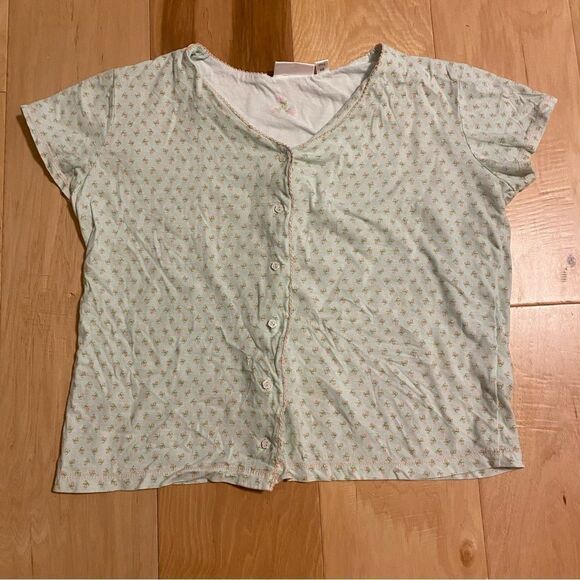 Vanity fair size medium two piece mint green with pink rose detail pajama set - Picture 6 of 15